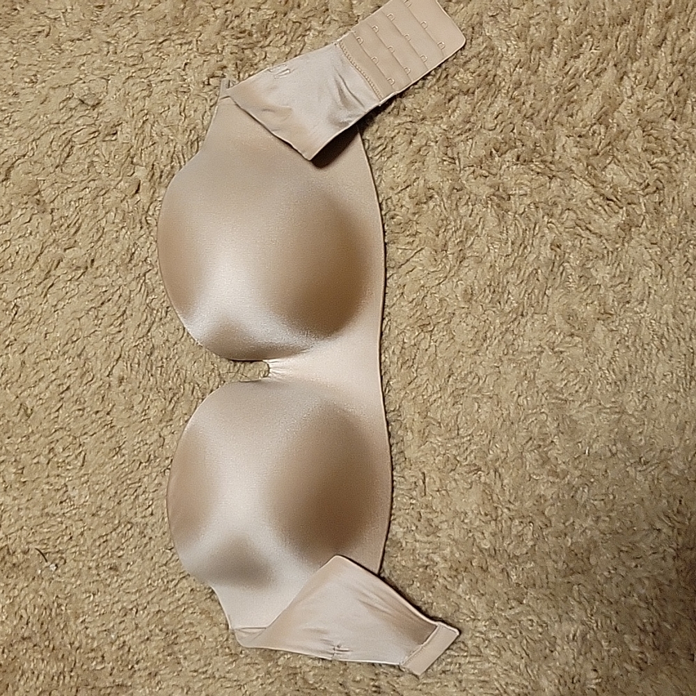 Love by Gap strapless bra 34D